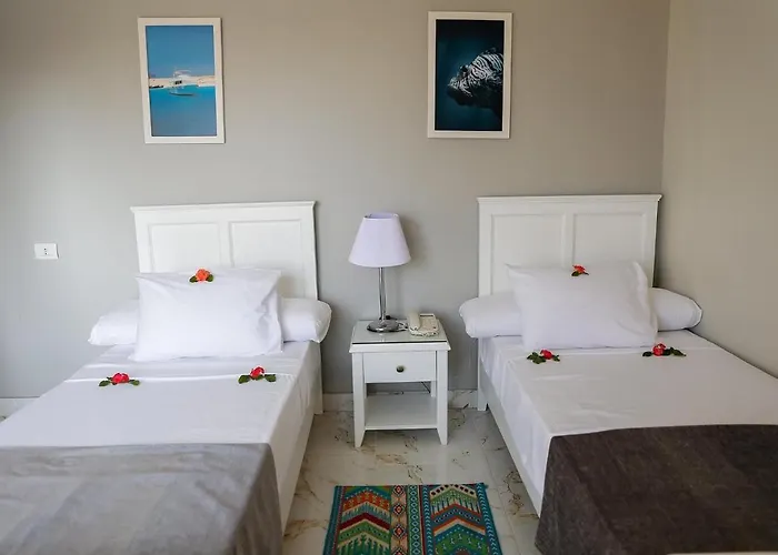 Tiba Rose Hotel 3*